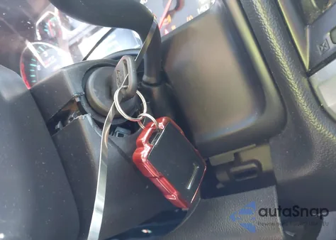 2015 Chevrolet Silverado 1500 2Lt z USA, uszkodzony, nr VIN 1GCVKREC6FZ224546